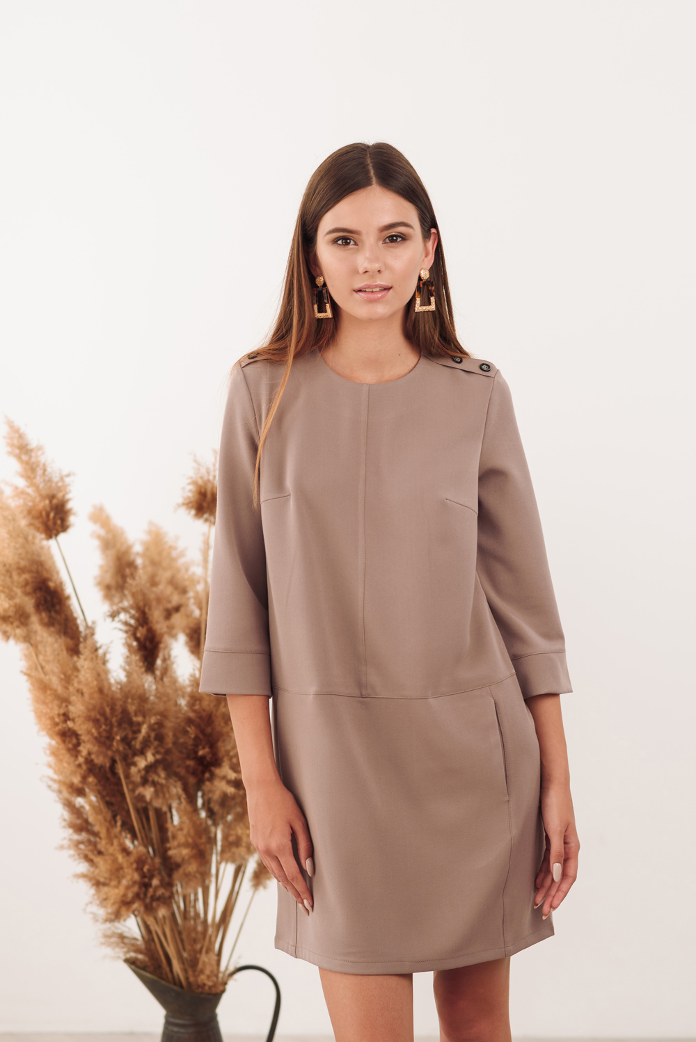 Straight fit mocha dress