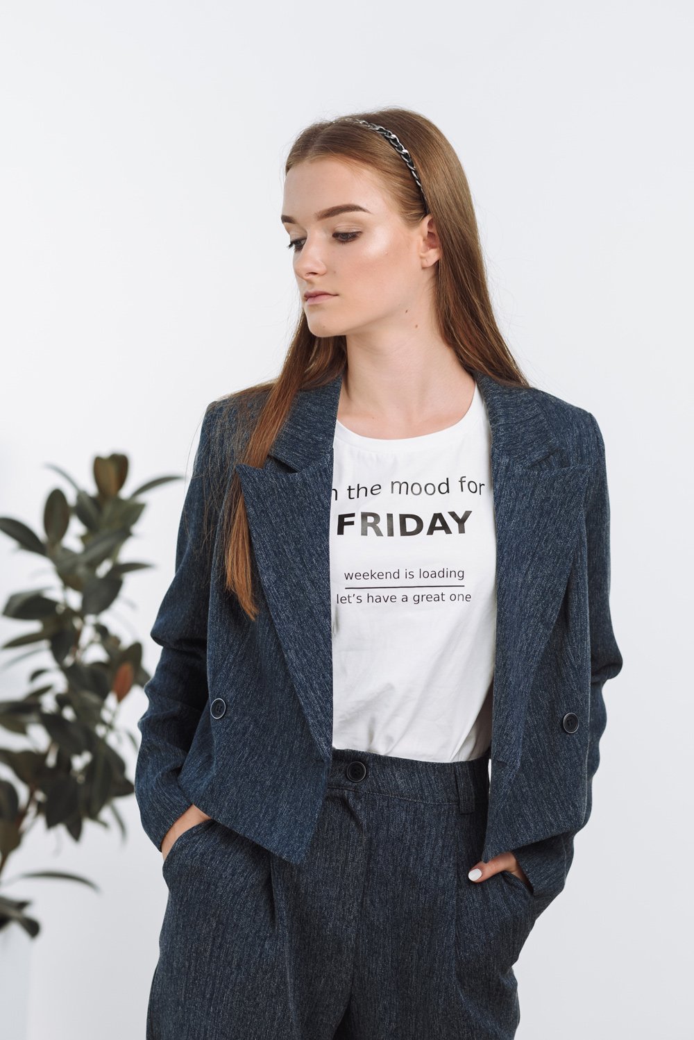 Cropped double-breasted blazer