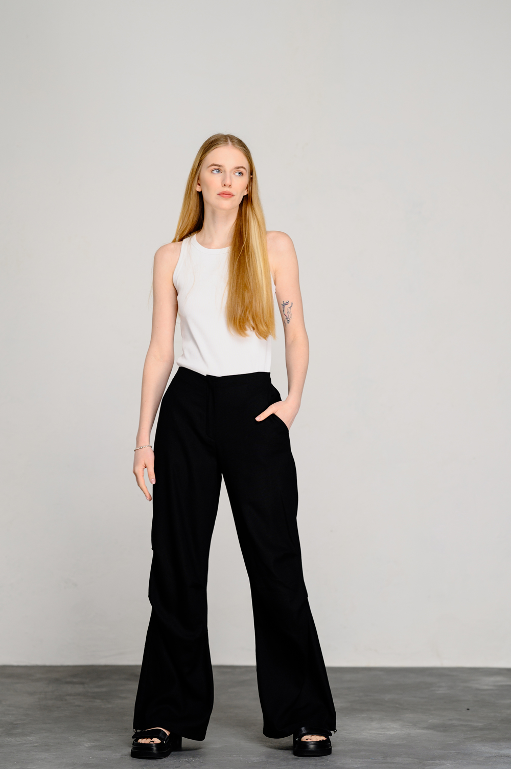 Black Loose Cargo Pants