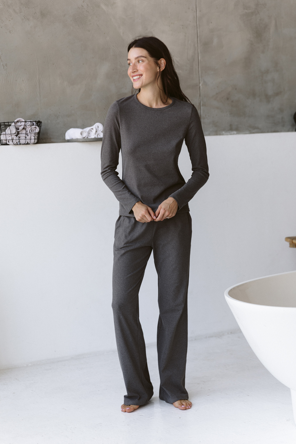 Knitted pajamas in graphite color