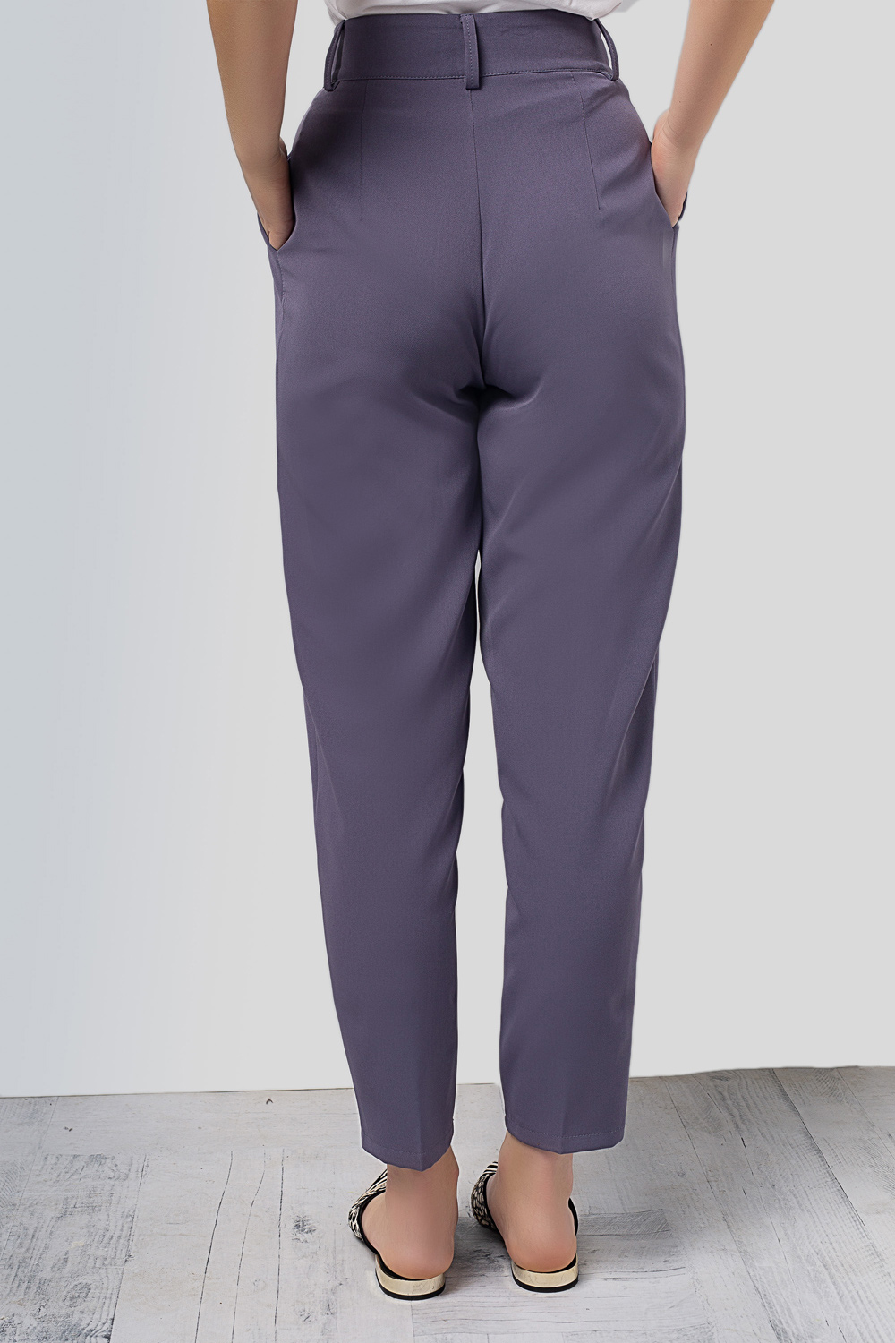 High waist darted trousers 