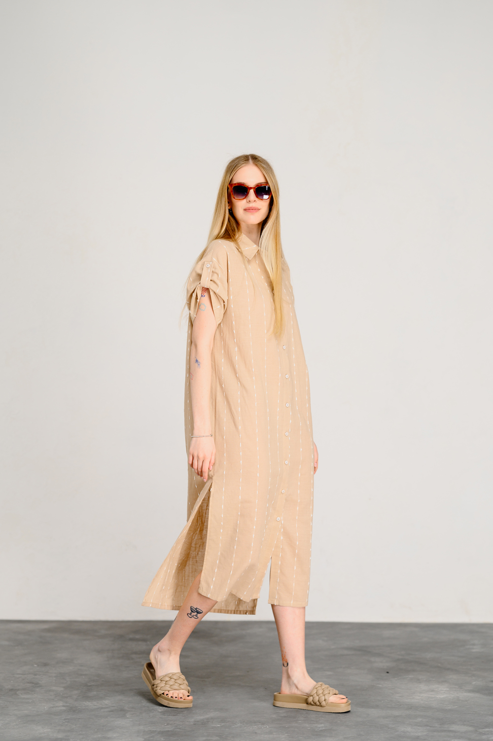 Robe dress loose cut in color 