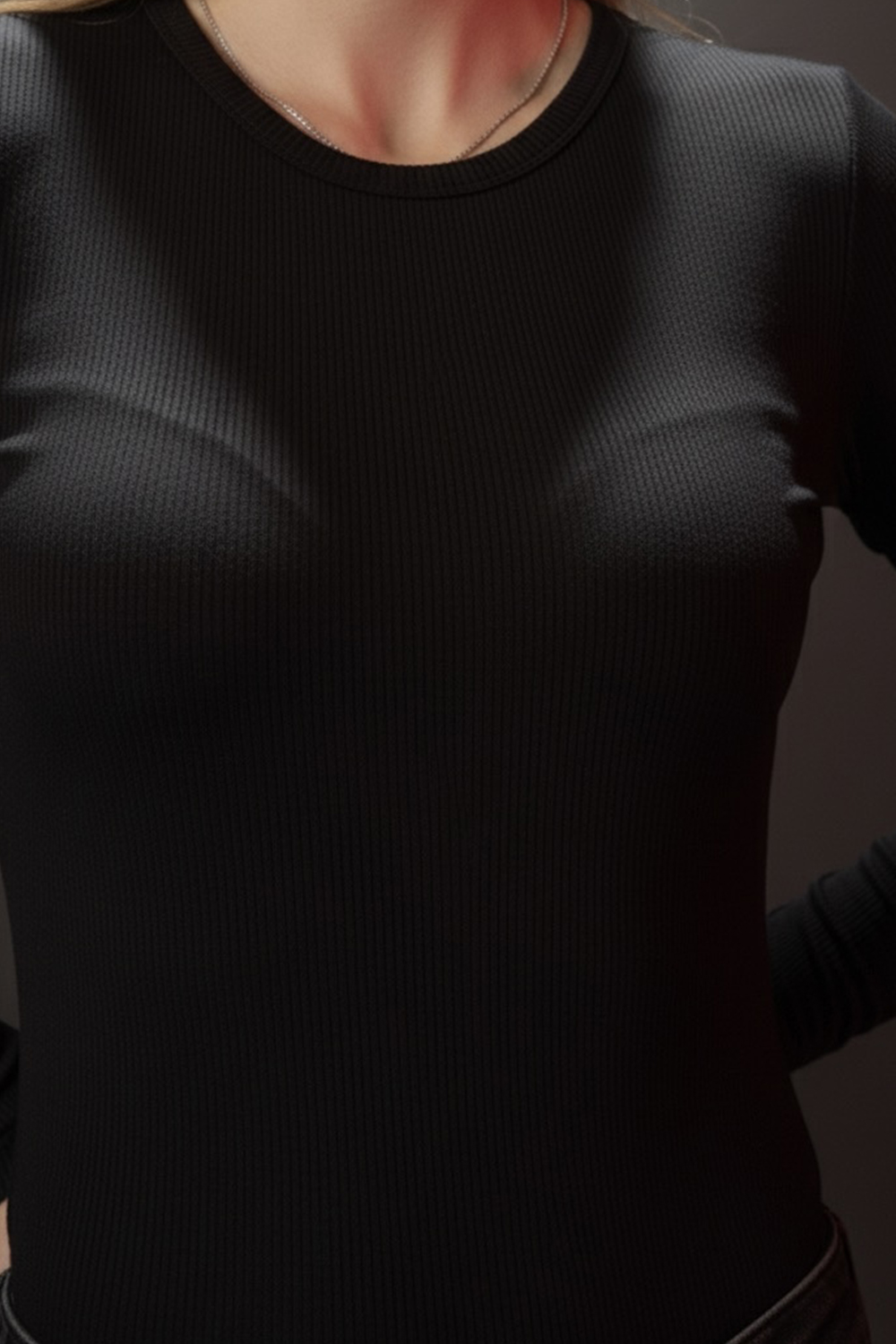 Черный утеплённое боди с круглой горловиной 