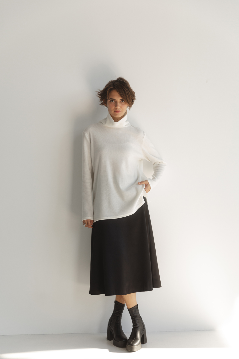 Oversized milk knit sweater with side slits