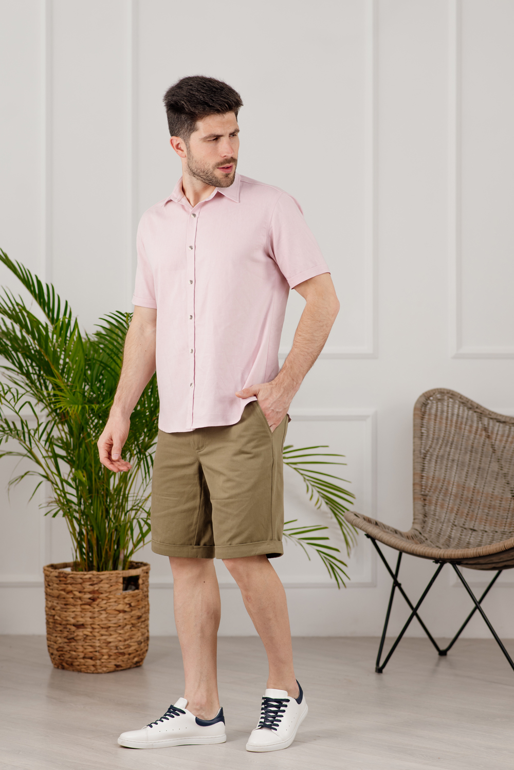 Розовая летняя льняная рубашка