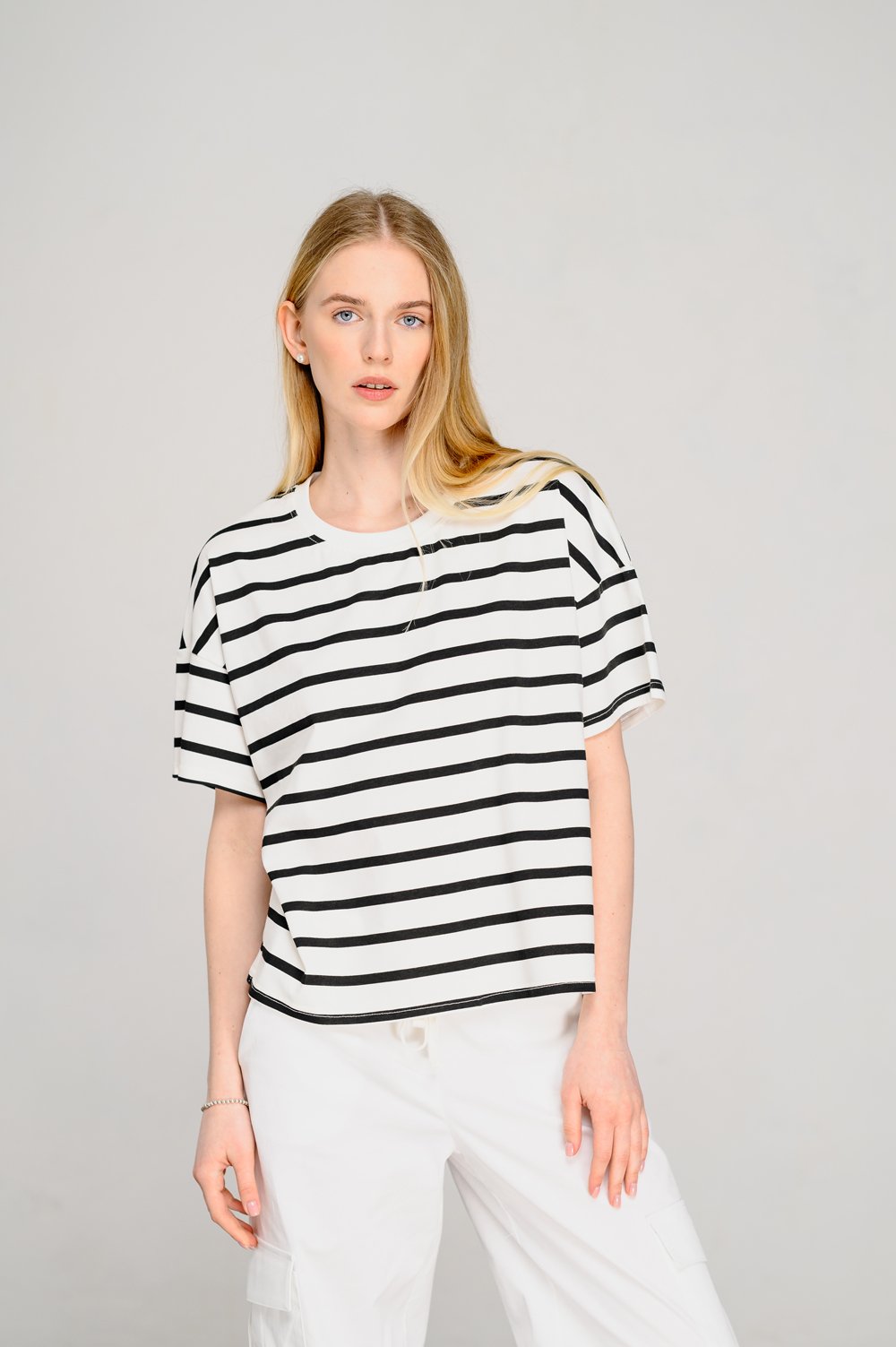 Black oversized striped T-shirt