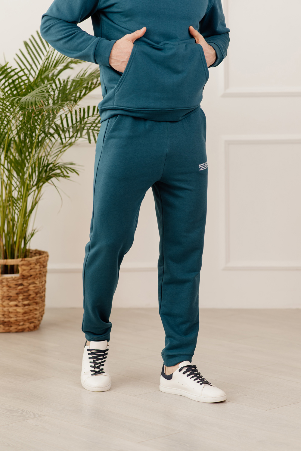 Cotton sweatpants with pockets