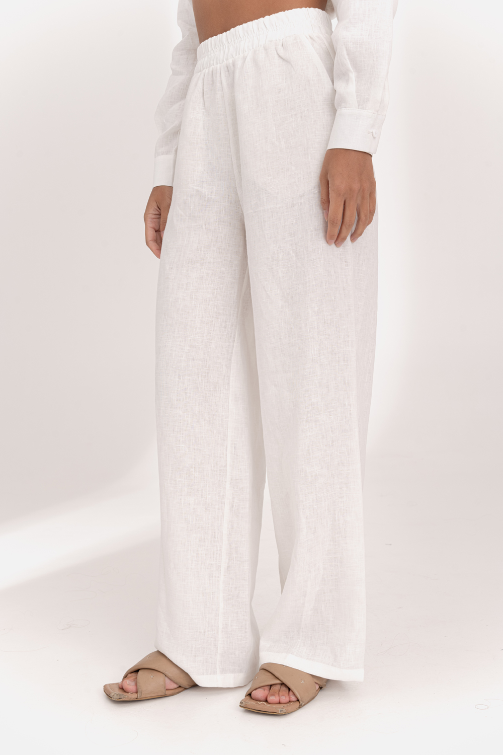 Milk linen trousers with elastic waistband