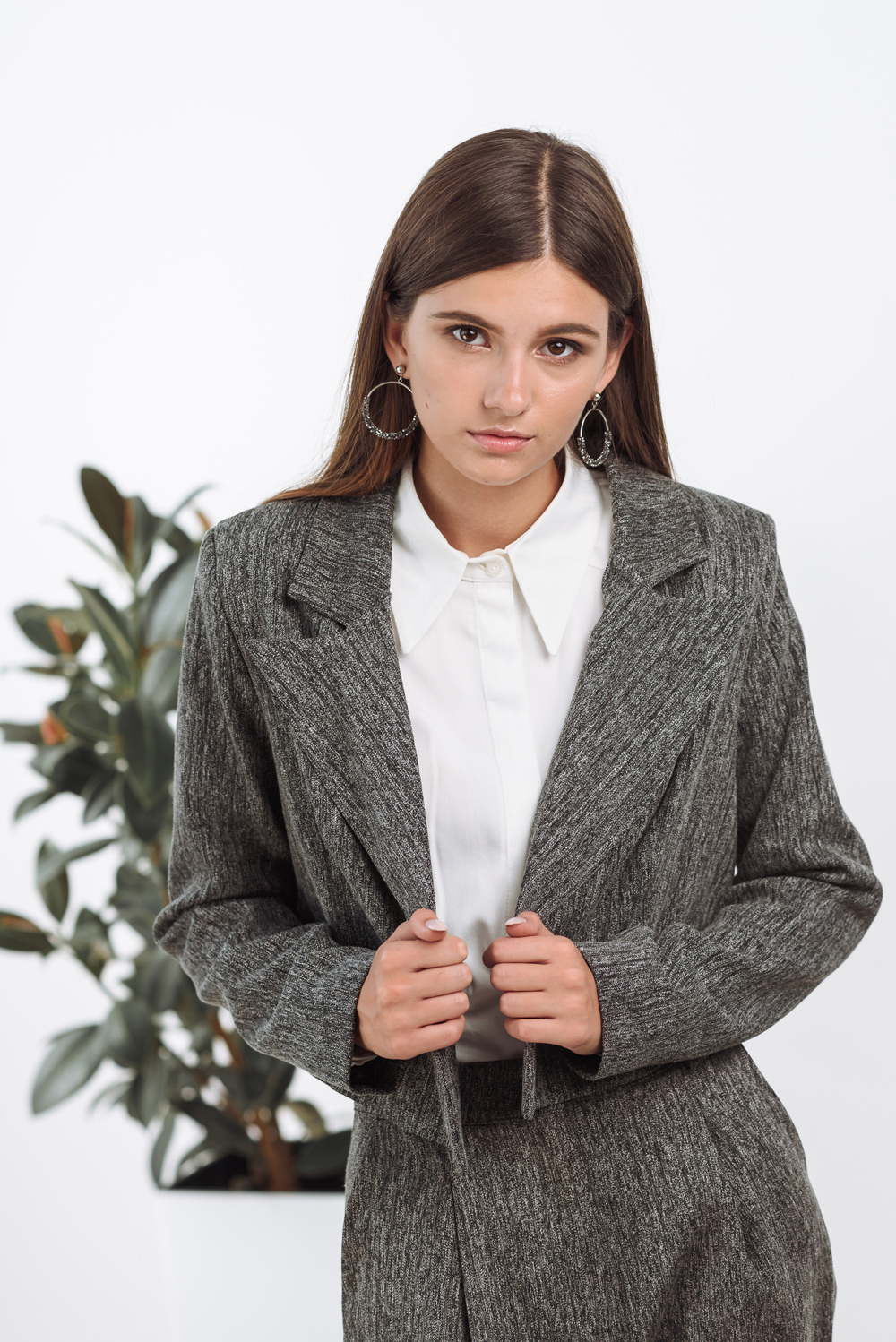 Cropped Lapel Collar Blazer