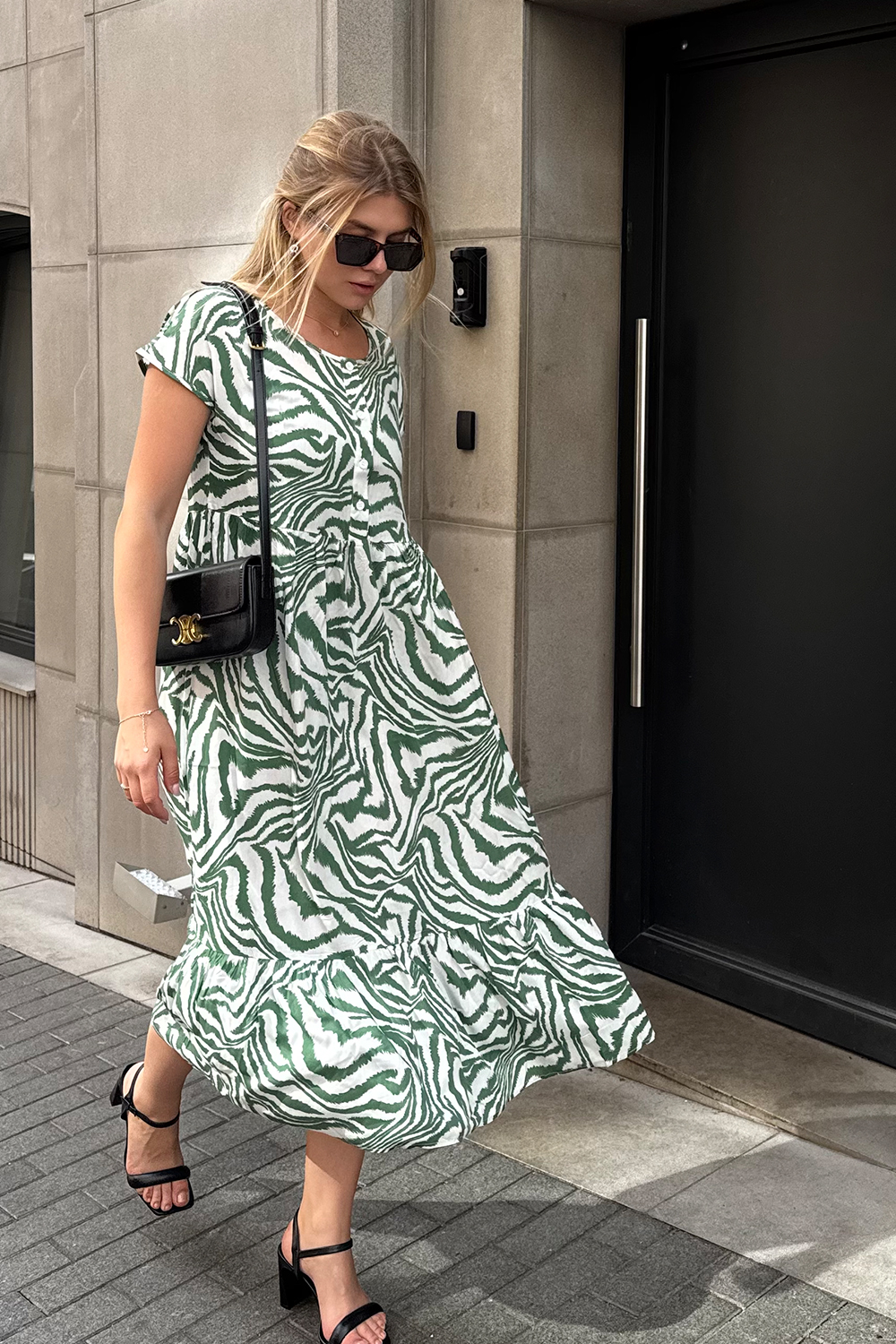 Green scoop neck midi dress