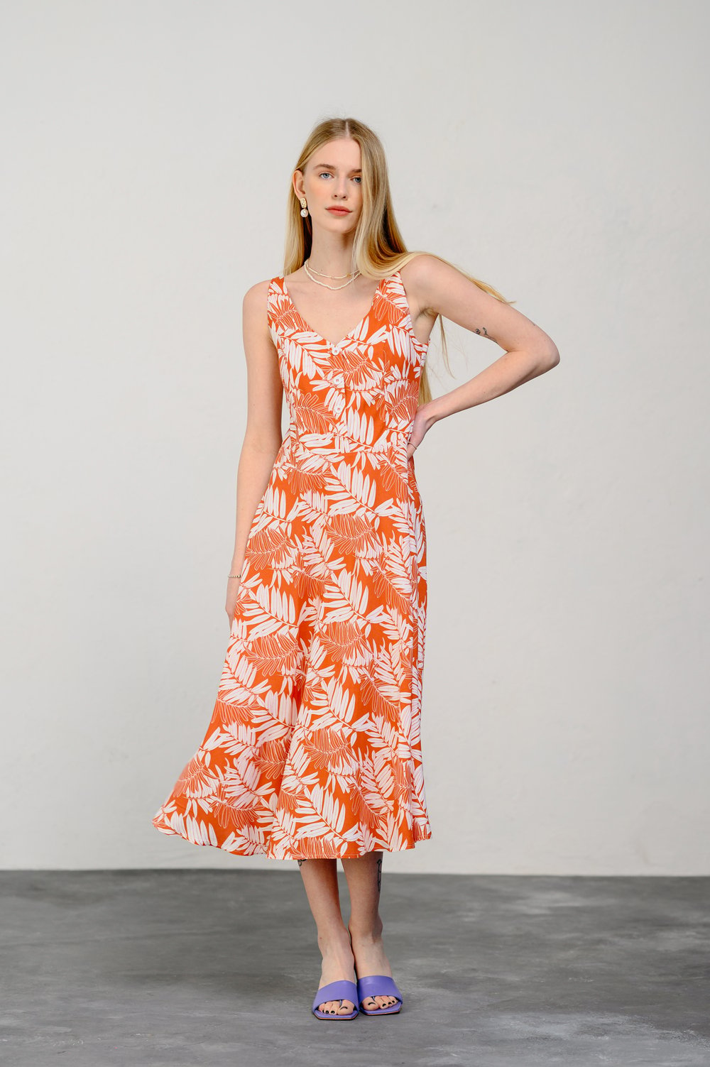 Sundress with adjustable straps in orange