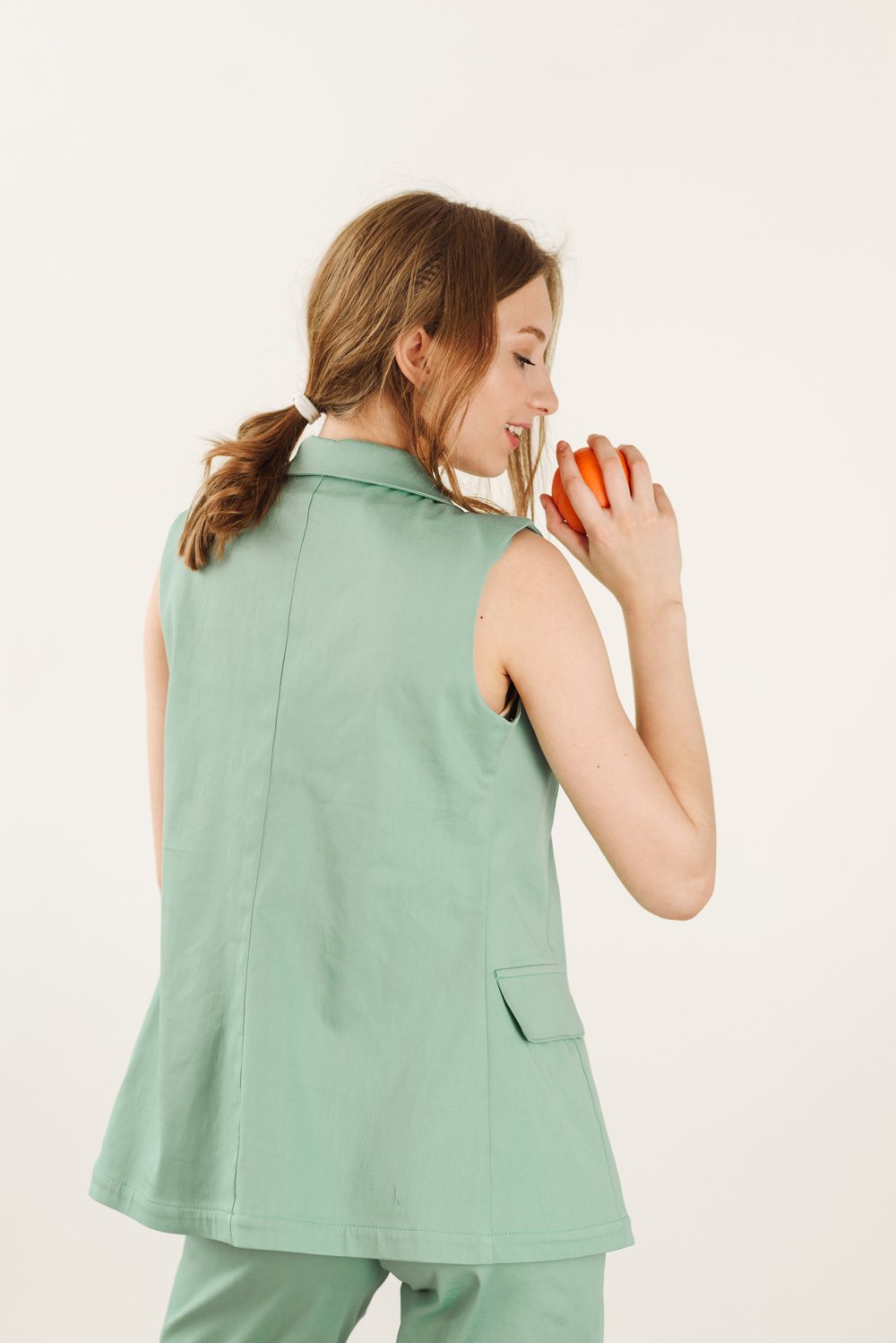 Button Mint Vest