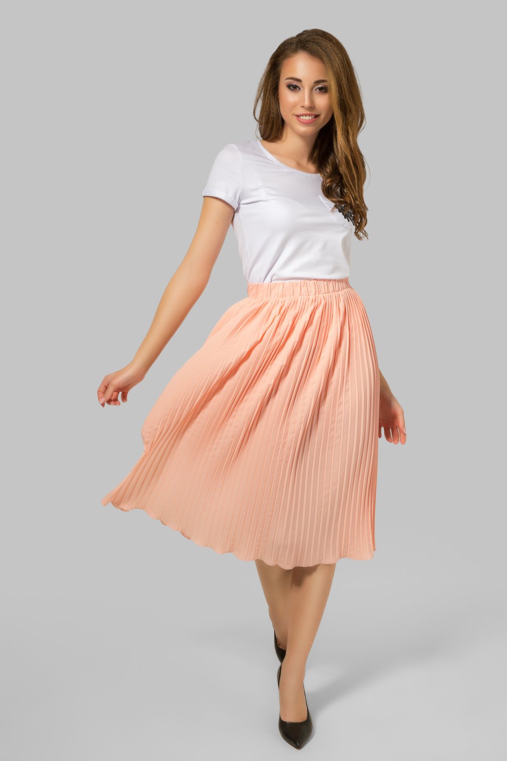 Peach pleated skirt