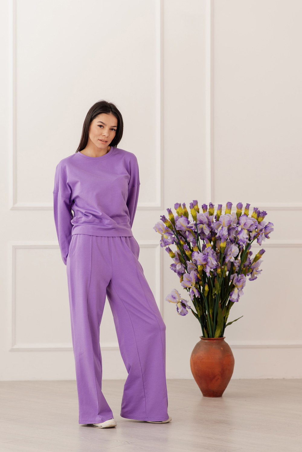 Lilac sweatshirt with puff sleeves