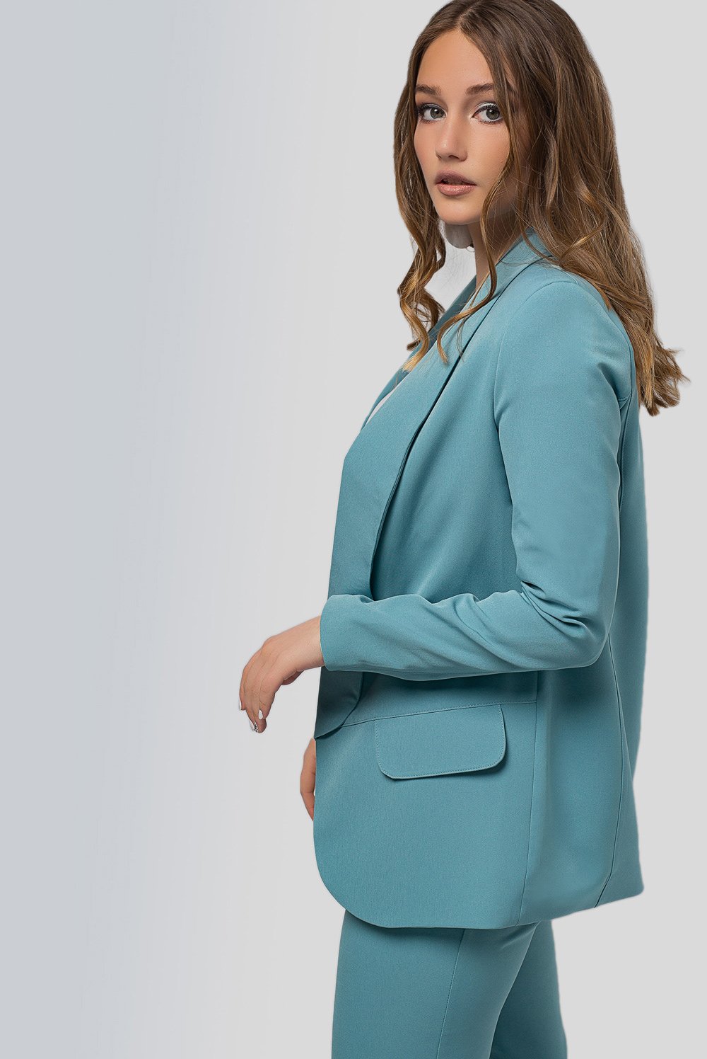 Turquoise blazer with a collar apache