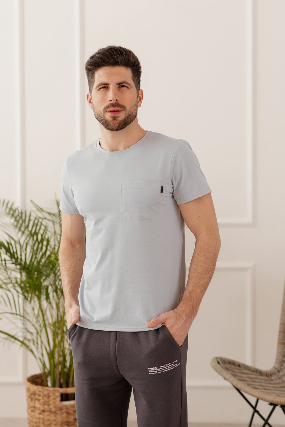 Gray and blue t-shirt with pocket