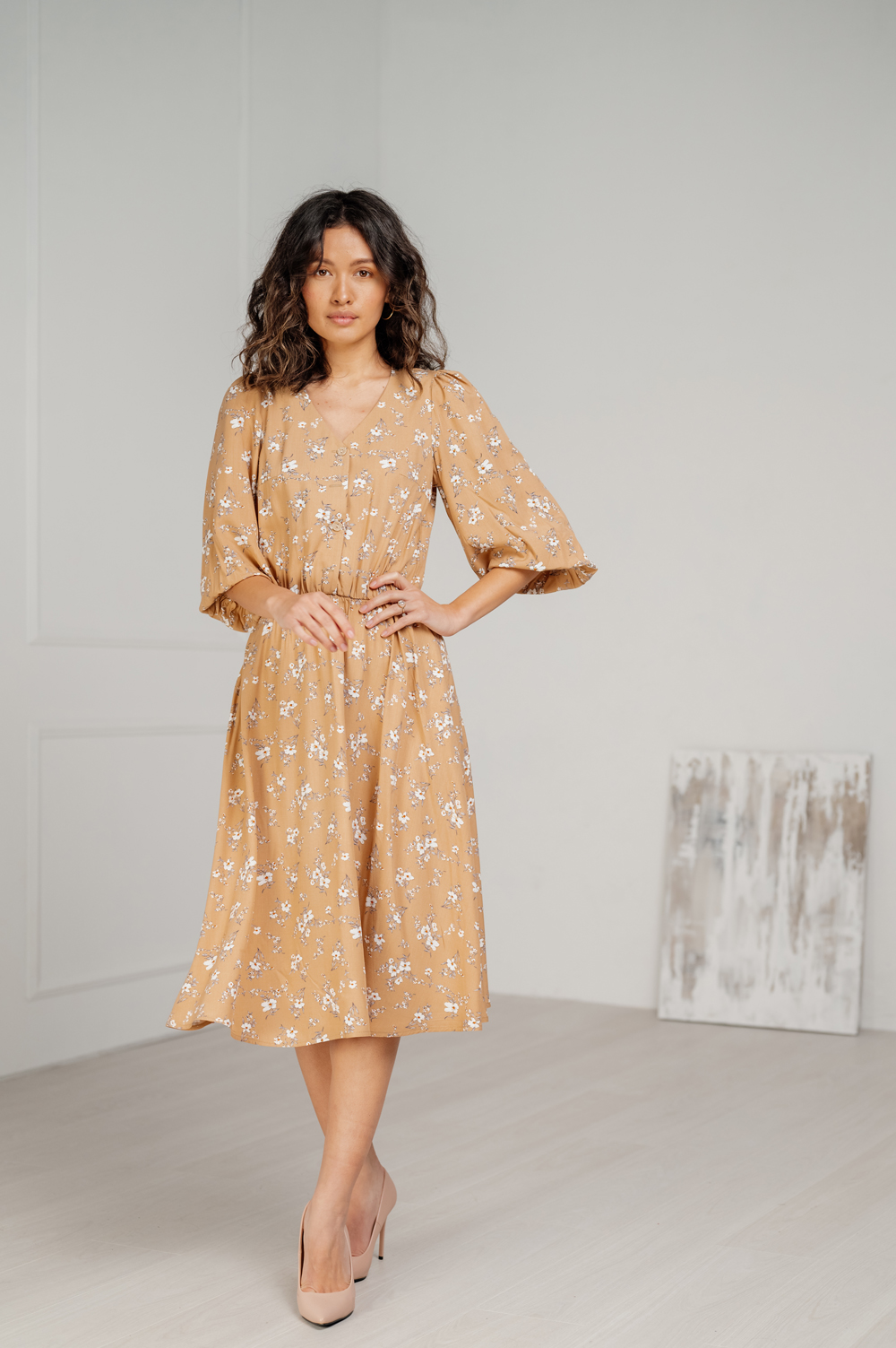 Beige midi dress with full skirt