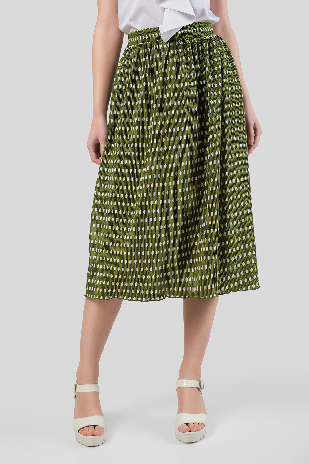 Оливковая плиссированная юбка