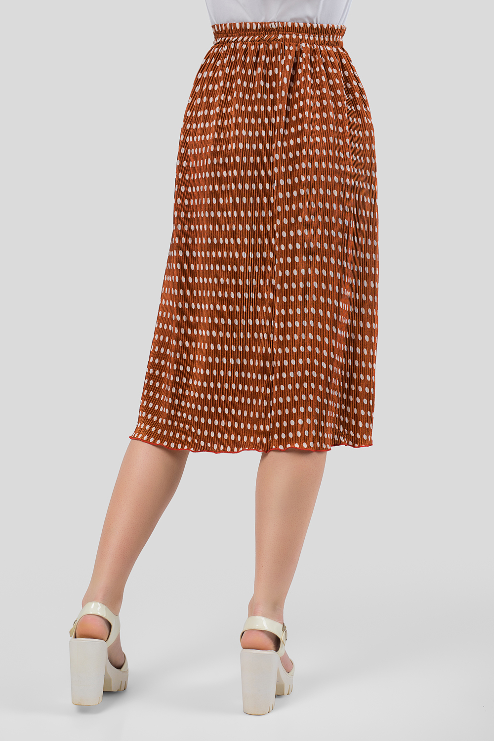 Polka dot pleated skirt