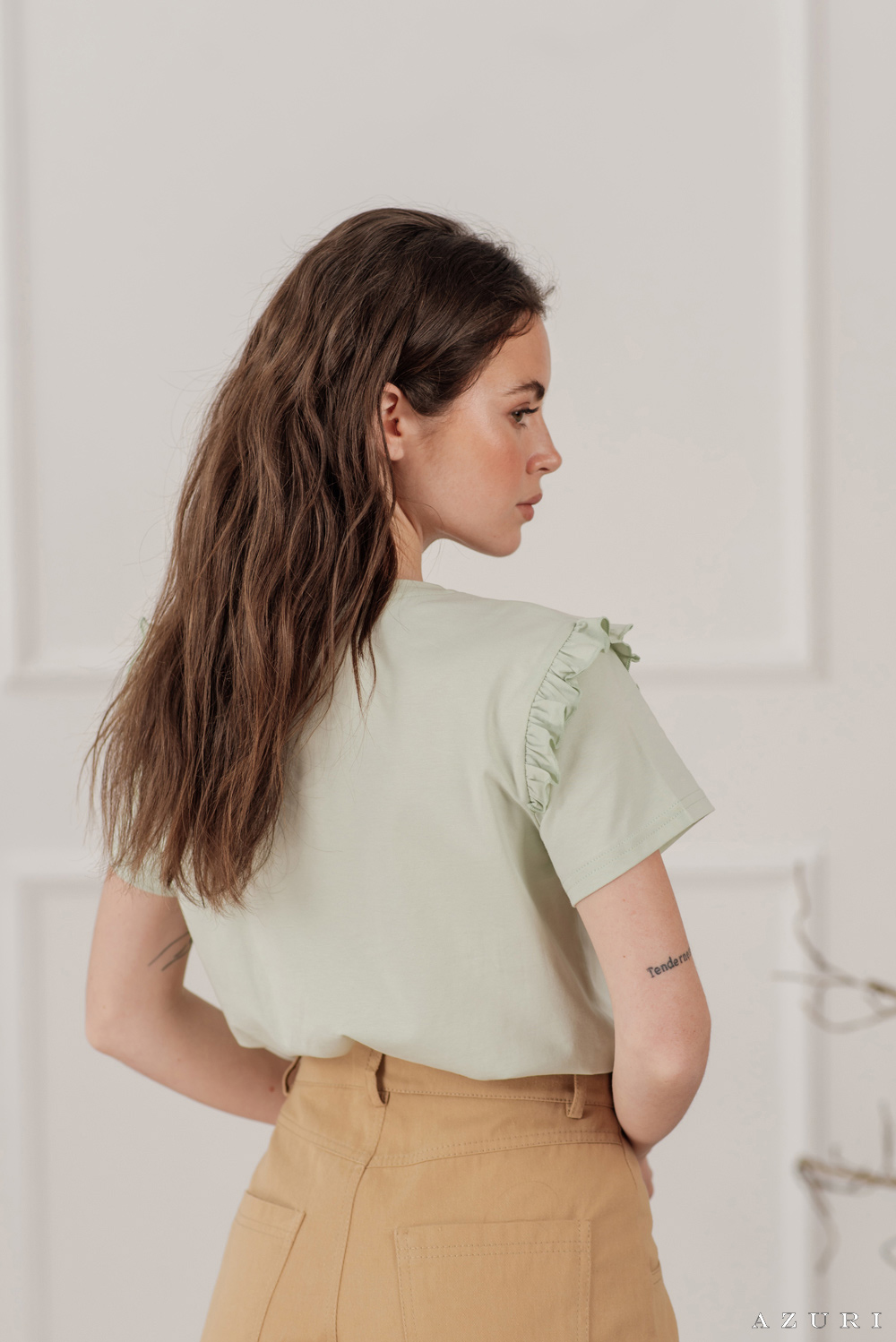 Pistachio T-shirt with ruffle