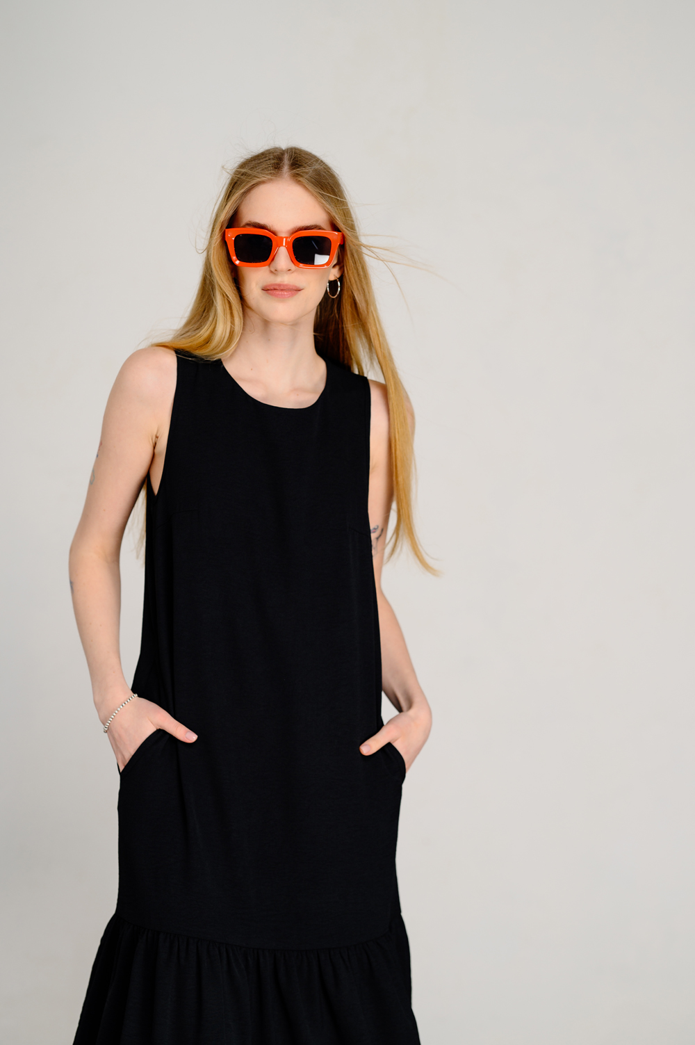 Black Sleeveless Swing Dress