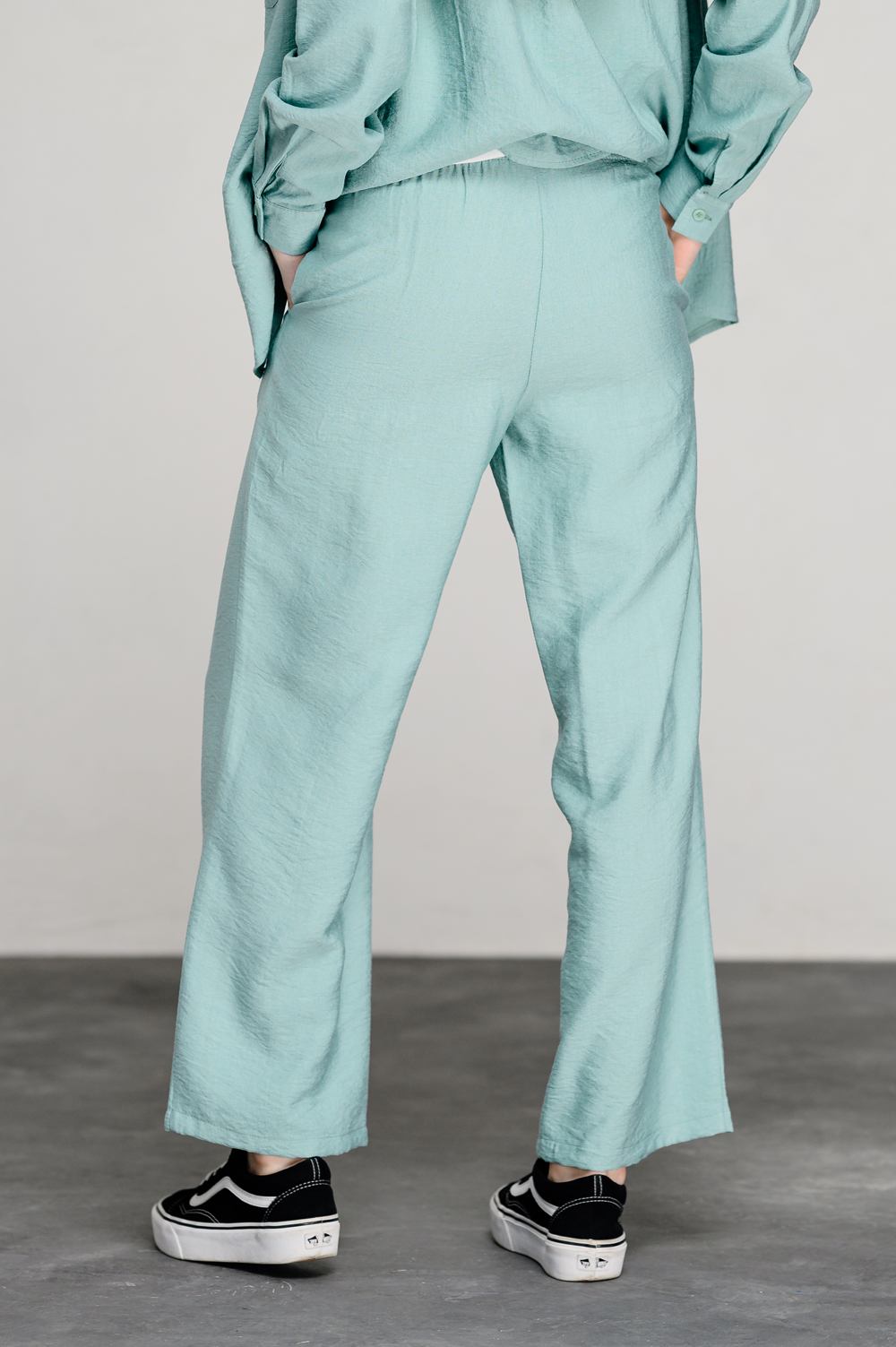 Mint elasticated loose trousers