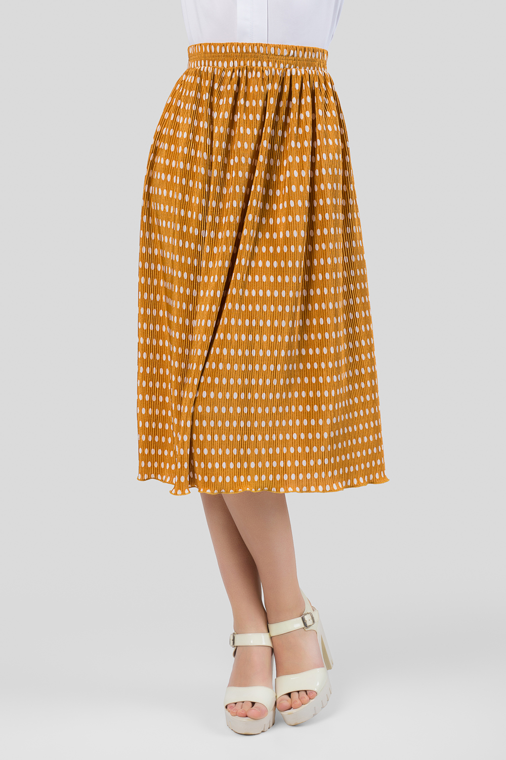 Polka dot pleated skirt