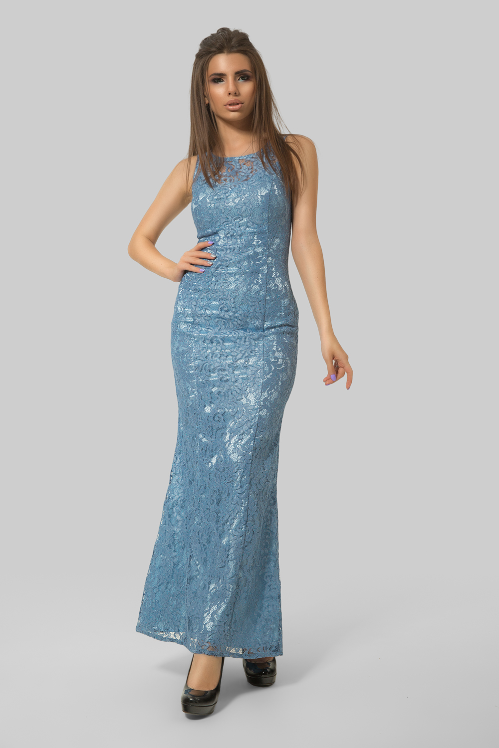 A floor-length evening dress in taupe and blue