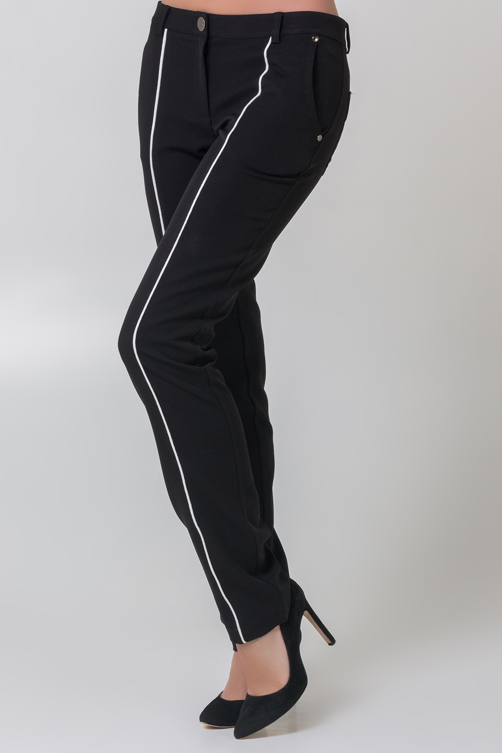 Black slim trousers