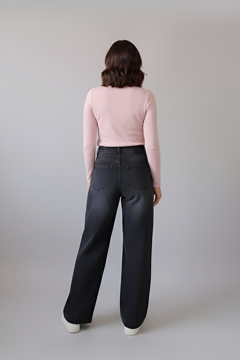 Pink long sleeve t-shirt made of soft jersey