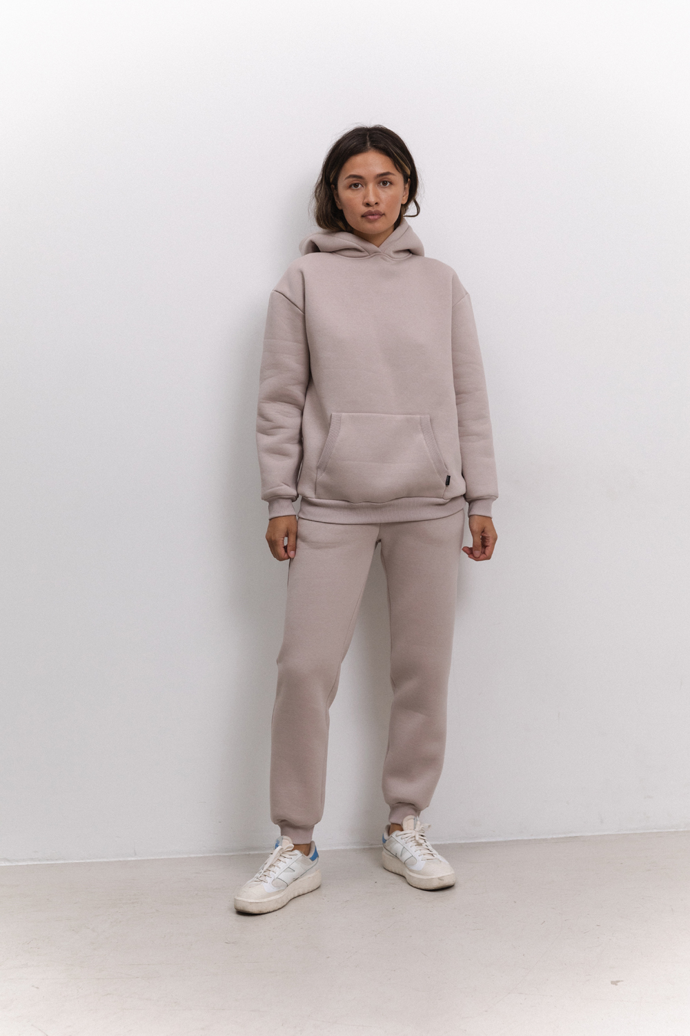 Beige warm sweatpants