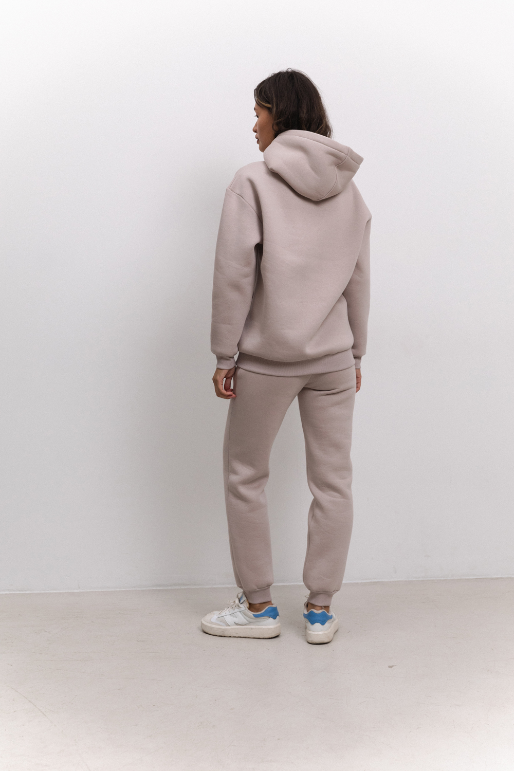 Beige warm sweatpants