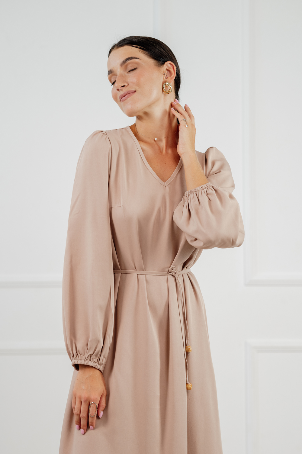 Casual oversized-beige dress