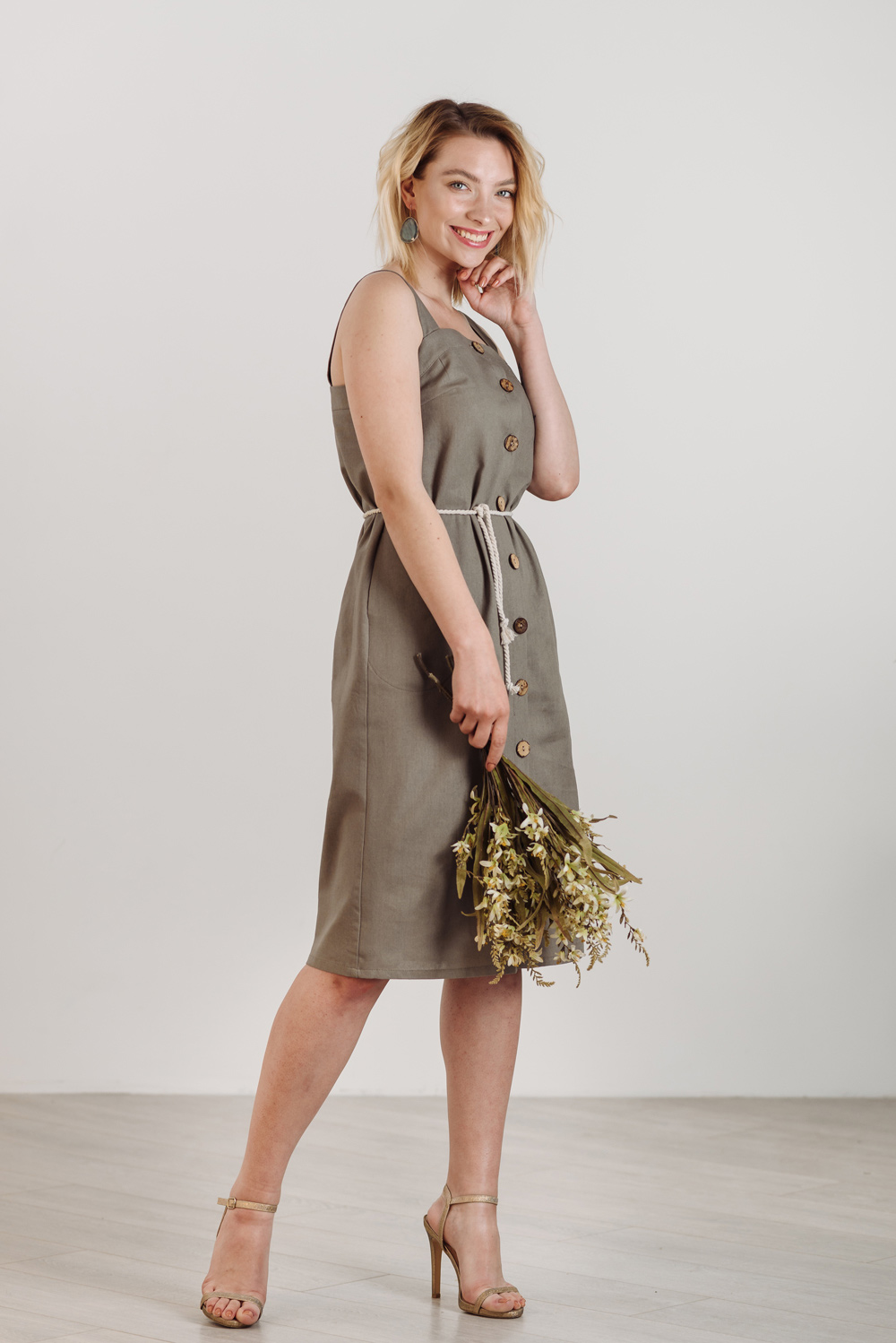 Linen Midi Dress with Straps and Buttons