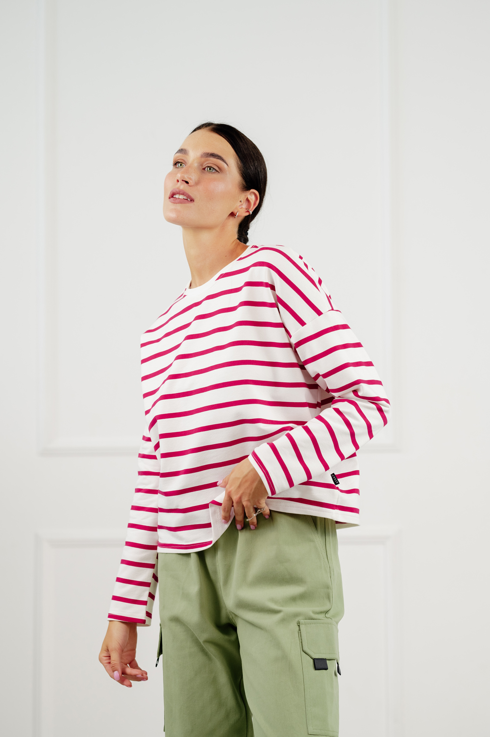 Red striped cropped sweatshirt