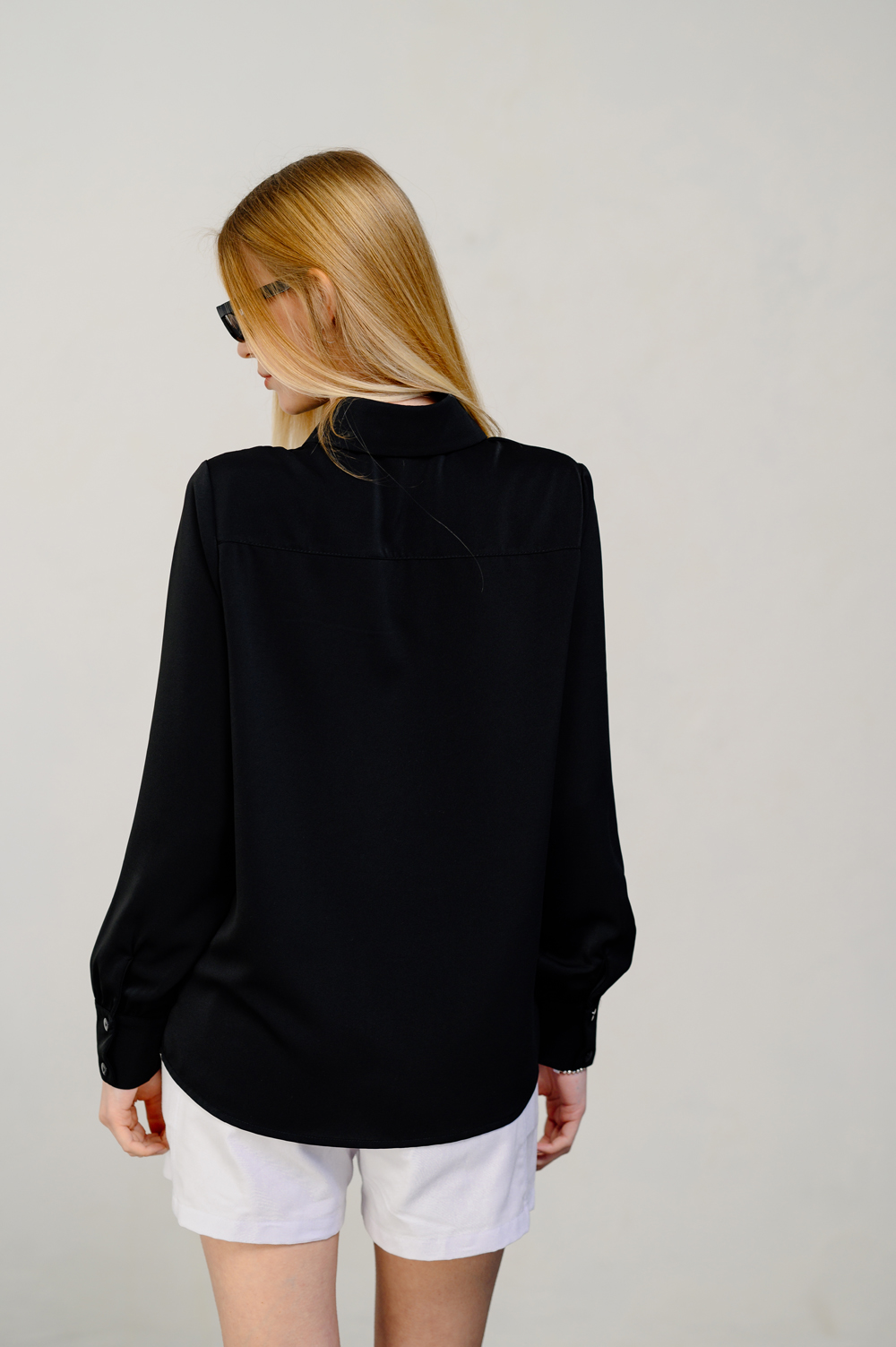 Black blouse in a romantic style