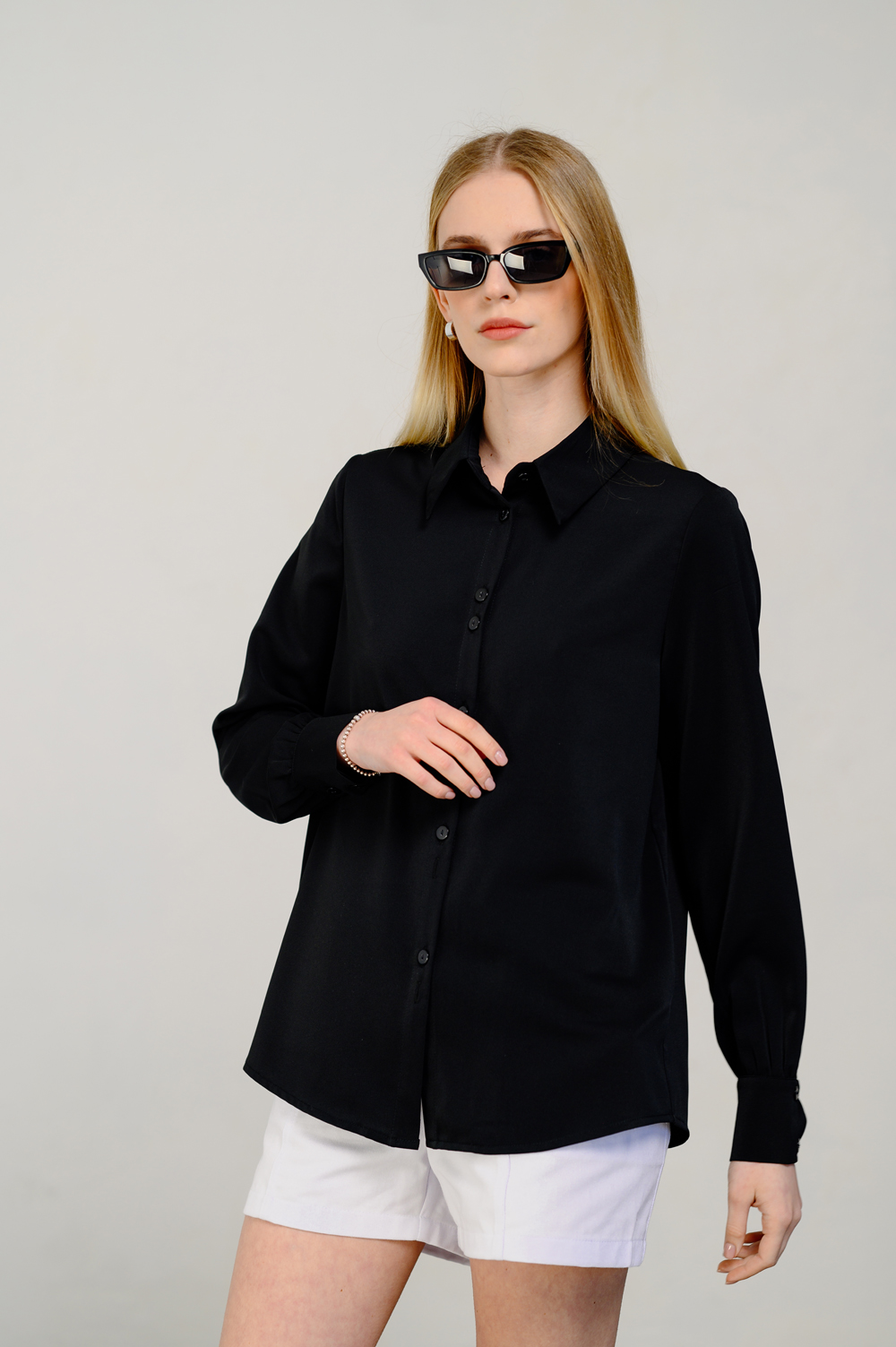 Black blouse in a romantic style