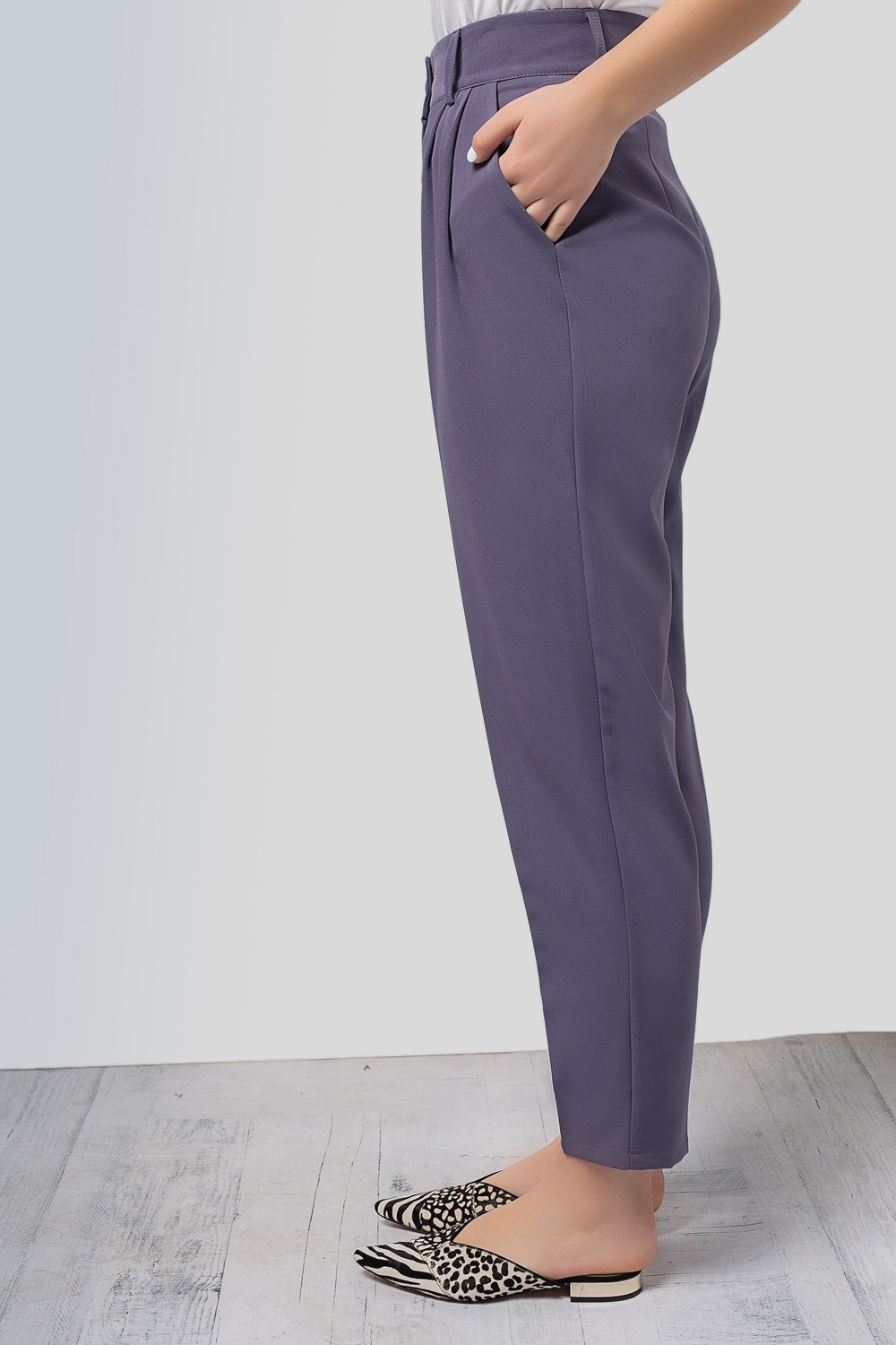 High waist darted trousers 