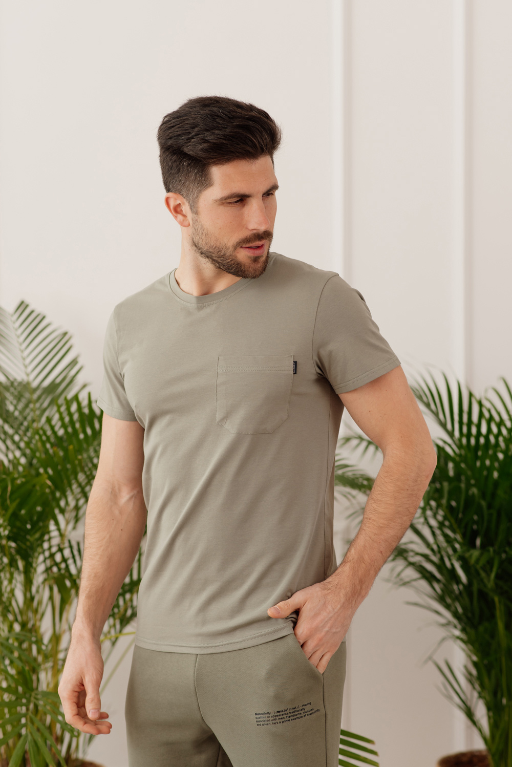 Short sleeve cotton T-shirt