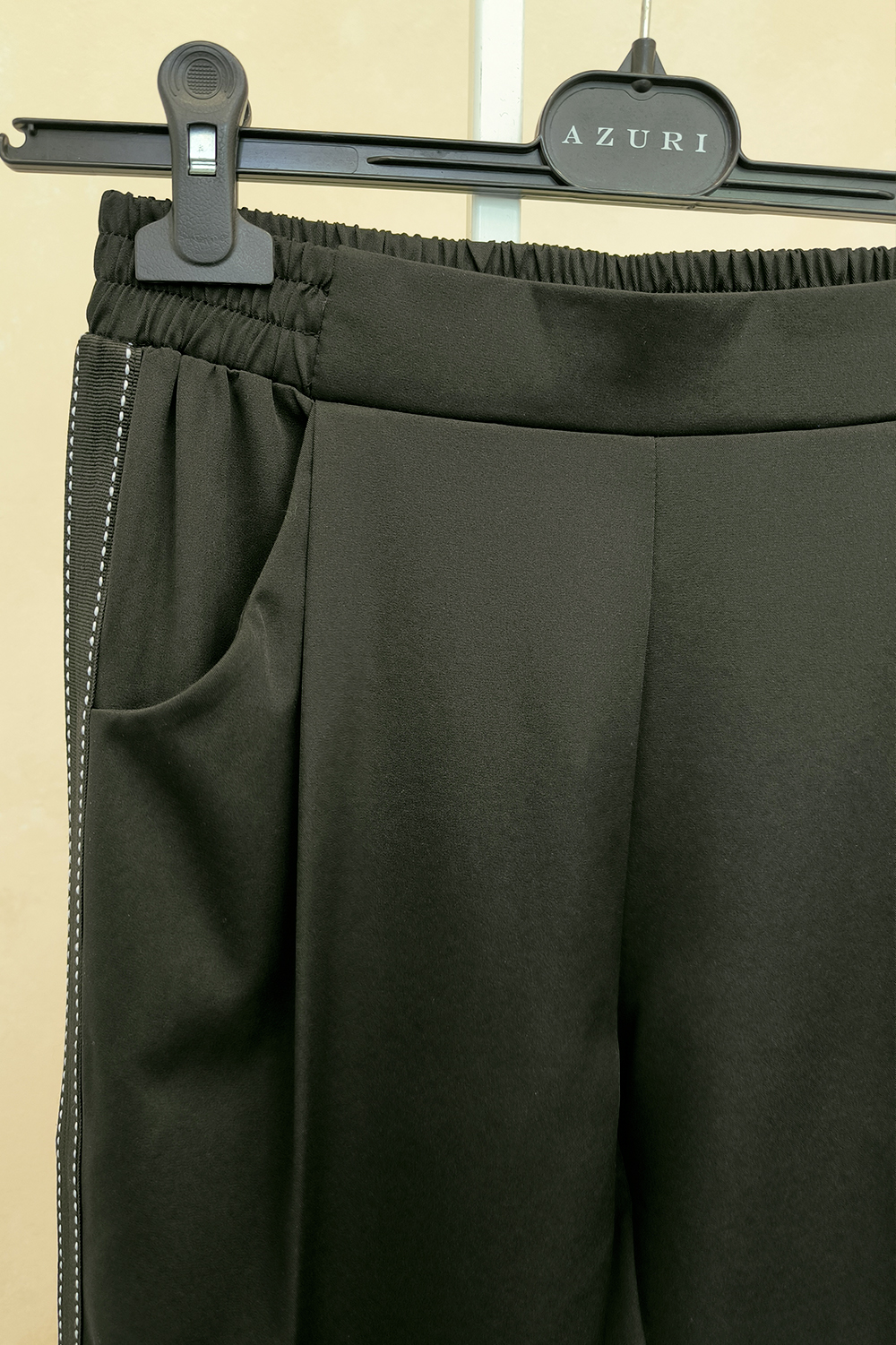 Black summer pants