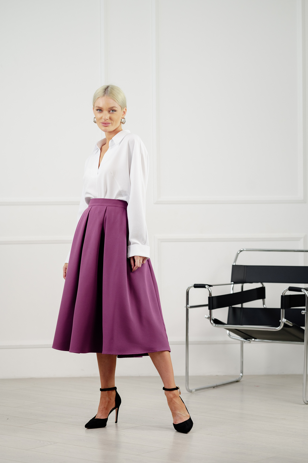 Aubergine coloured flared skirt below the knee