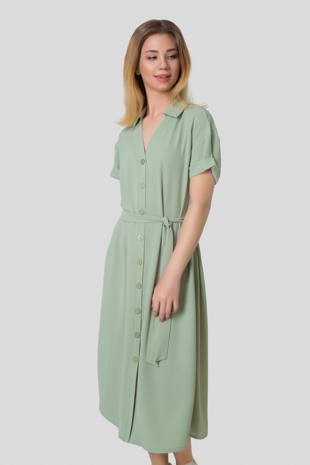 Midi dress with buttons