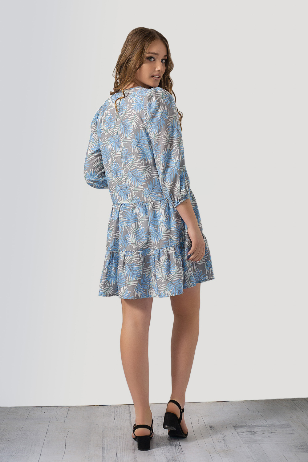 Mini dress with a ruffled hem