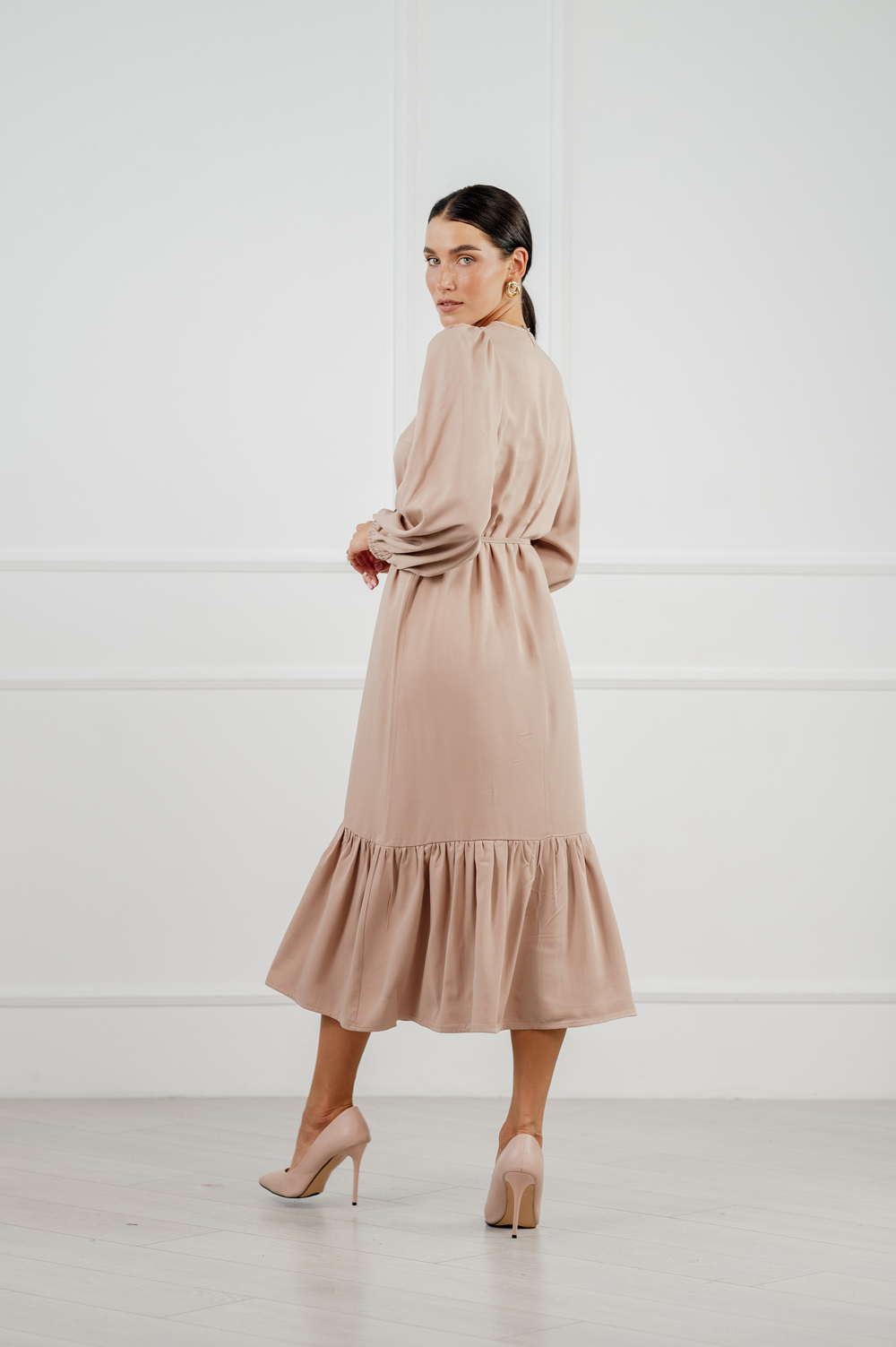 Casual oversized-beige dress