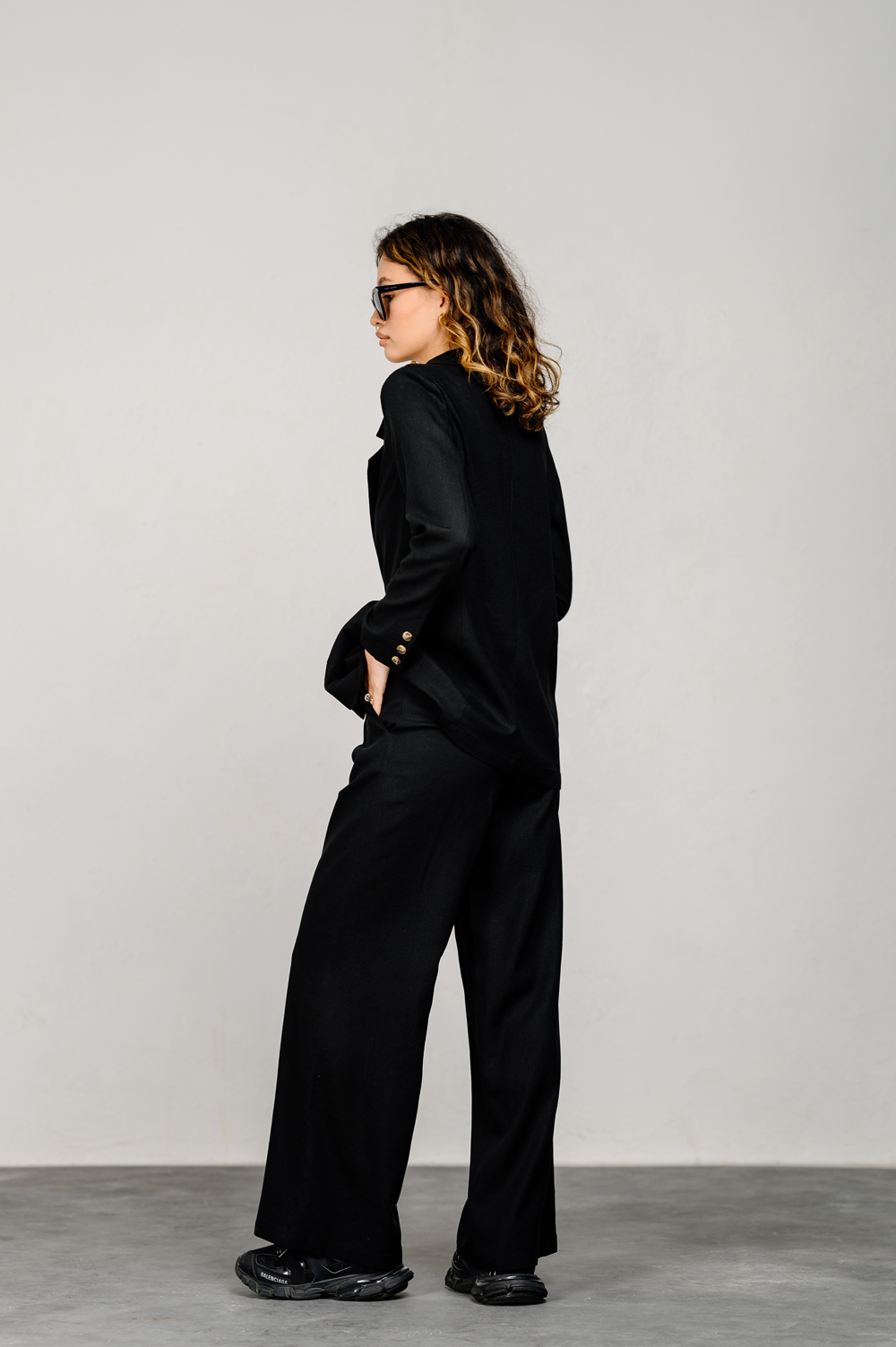 Black linen trousers