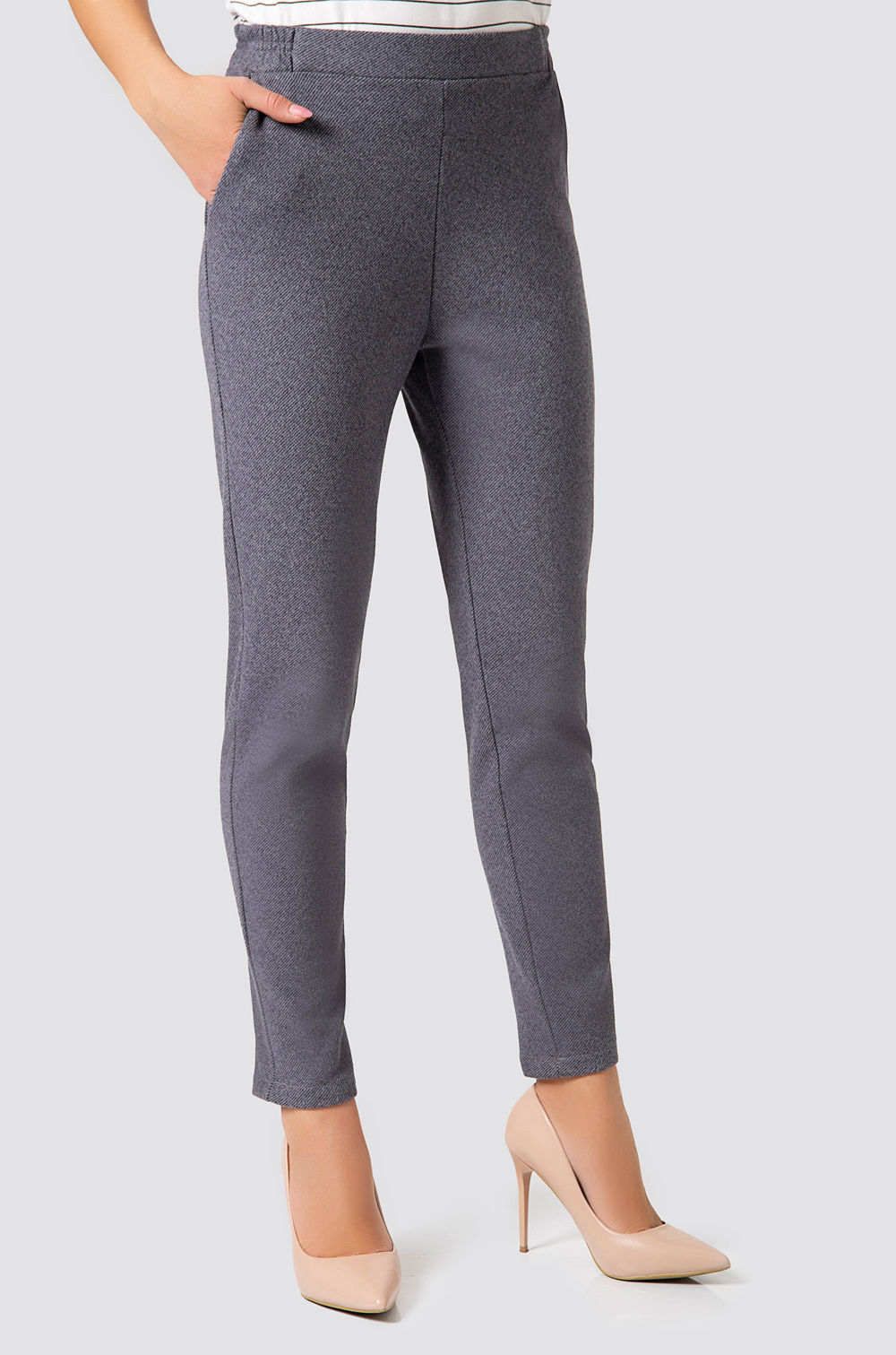 Winter casual pants in gray colour 