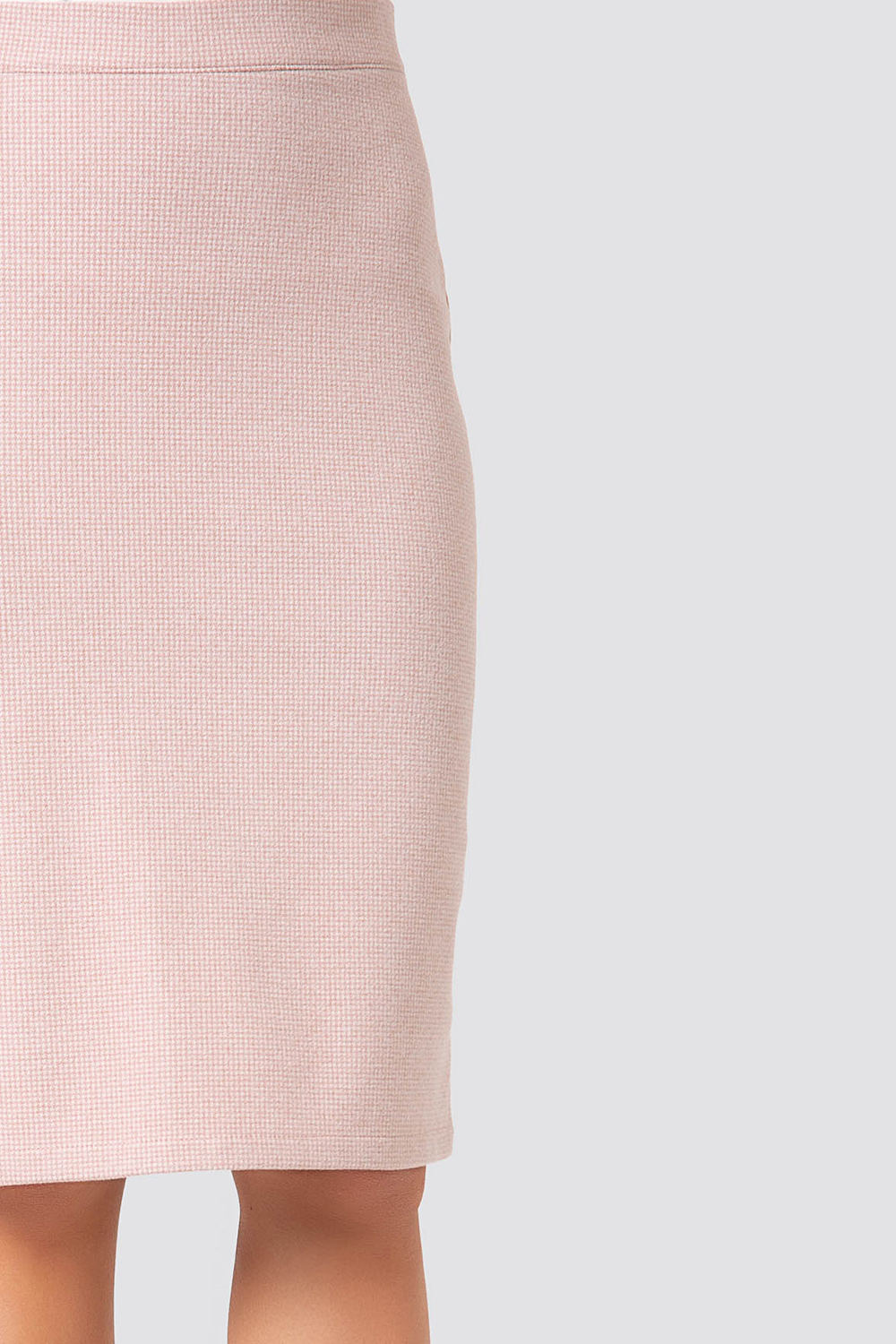 Pink pencil skirt