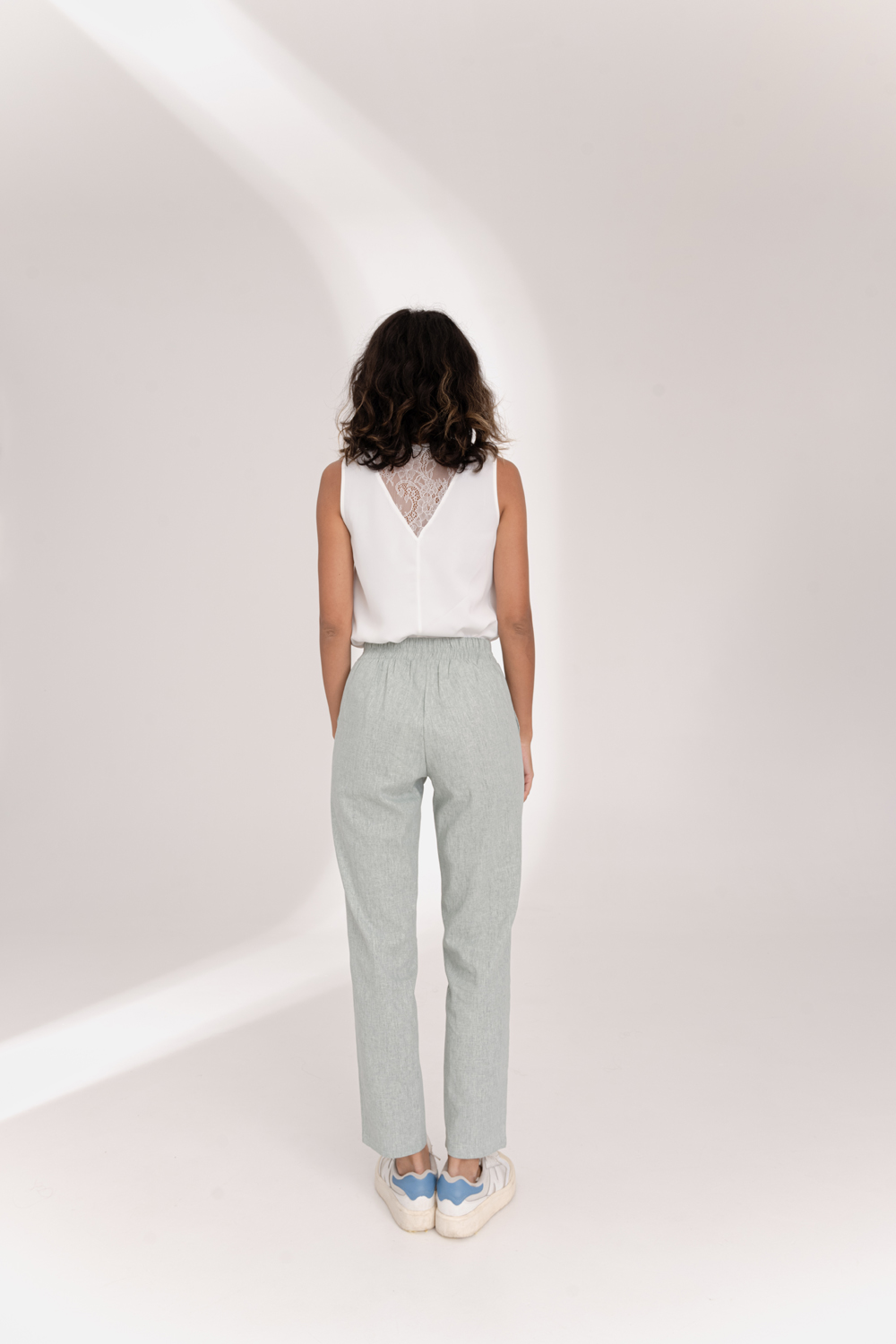 Mint linen trousers with elastic waistband