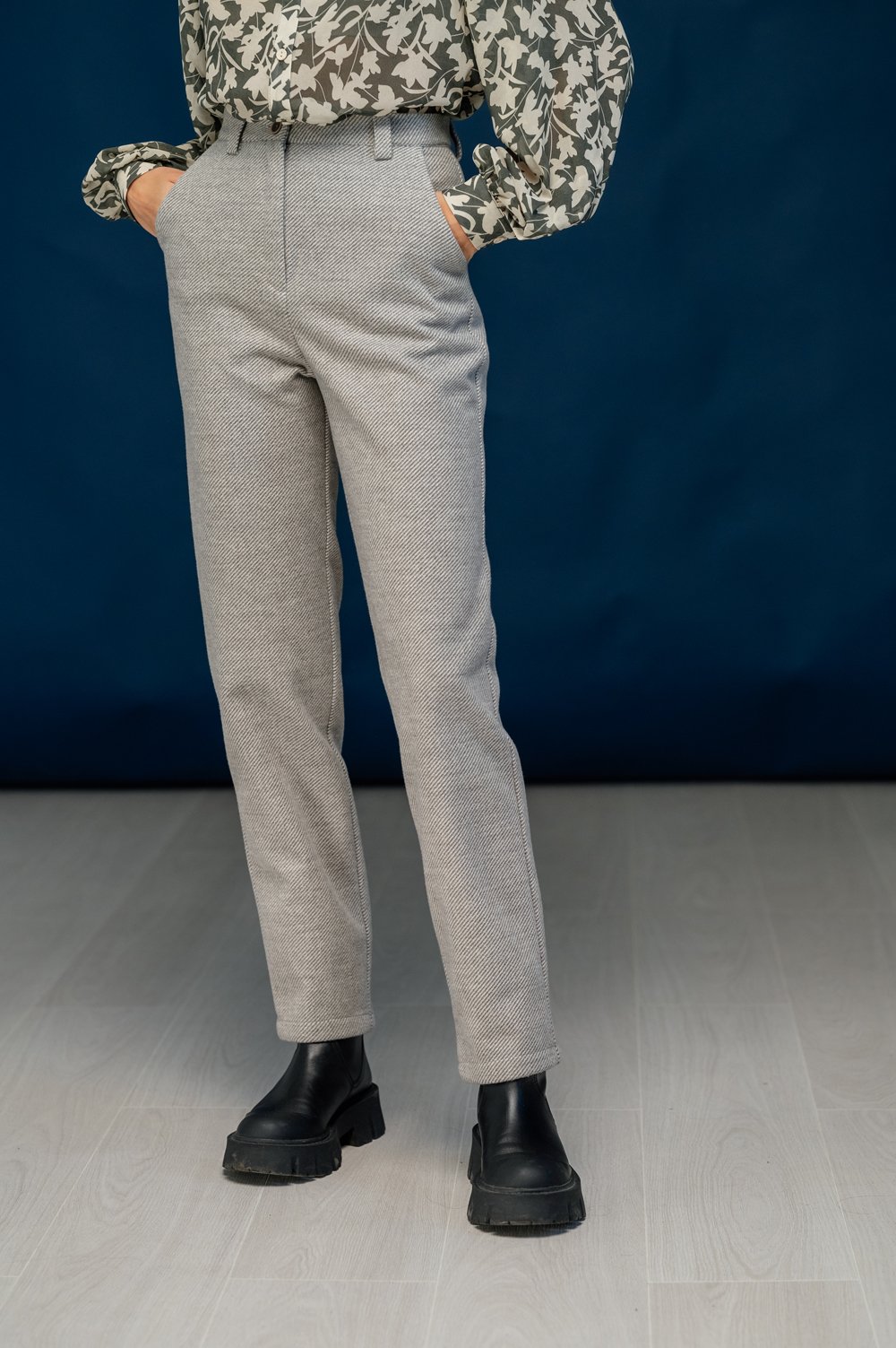 Gray warm straight trousers