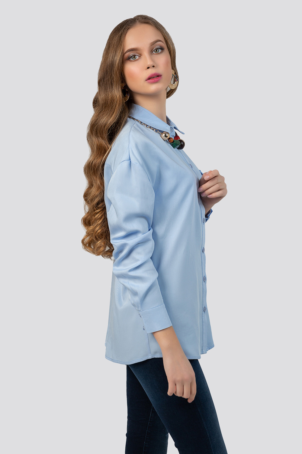 Loose fitting cotton shirt 